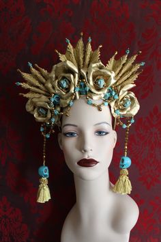 Whitby Belt Bustle Variation To order by Mascherina on Etsy Ezili Dantor, Golden Headpiece, Creative Cosplay, Head Dresses, Crystal Lace, Gold Roses, Hair Adornments, Head Dress, Head Gear