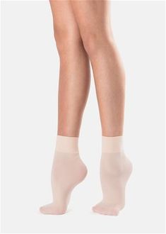 These socks are perfect for all ballet classes and examinations. Also great for when you want to wear tights, without actually wearing tights.85% polyamide, 15% elastane, 60DEN One Size. Nice Socks, Ballet Attire, Ballet Practice, Ballet Classes, Dance Gear, Dance Apparel, Ballet Tights, Ballet Socks, Ballet Clothes