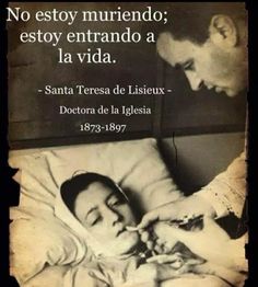 an old photo of a man in bed with a young child and the caption reads, no estoy murriendoo fiesta entrando la via la vida