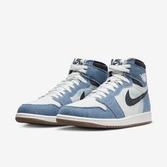 Brand: Air Jordan Model: Air Jordan 1 Retro High OG Nickname: 'Denim'Colorway: Summit White / Obsidian - Gum Medium BrownSKU: FQ2947-100Release Date: 06/15/2024