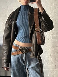 Hipster Grunge Aesthetic, Winter Outfits Grunge, Looks Street Style, Swaggy Outfits, 가을 패션, Mode Vintage, Looks Style, Mode Inspiration