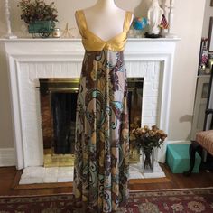 Missoni Valentino Metallic Floral Gown Sz 6 Bin 8 Gold Maxi Length Gown For Spring, Cocktail Maxi Dress Floor-length, Floral Gown, Missoni, Brown Gold, Prom, Maxi Dress, Size 6, Womens Dresses