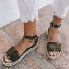 Women's Green Open-Toe Studded Ankle Strap Platform Sandals US 3 / EU 33-Green Festival Girls, Fall White, Open Toe Sandals, Toe Sandals, Ankle Strap Heels, Handmade Shoes, Ankle Strap Sandals, Rivets, Strap Heels