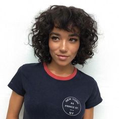 Tashi Rodriguez, Lesbian Haircut, Natural Curly Hair, Short Curly Haircuts, Short Hair Tutorial, Beautiful Curls, Curly Hair Cuts, Short Curly Hair, Grunge Hair