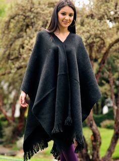 Elegant Open Poncho. Warm, casual and versatile. It is ideal for any outdoor activity in cold weather and adds a touch of elegance when you wear it. Material: Wool BlendColor: Black Approximate measurements:Length: 85 cm (33.46") Width: 130 cm (51.18")Note: As these garments are unique, the product can change with regard to the description and photo Poncho For Women, Open Poncho, Outdoor Activity, Measurement Length, Winter Scarf, Plein Air, Cold Weather, Alpaca, Cape