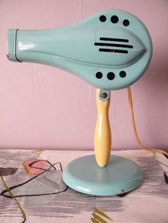 Vintage Hair Dryer in Turquoise and Yellow Retro Hairstyles, Vintage Love, Hair Care Tips, Great Hair, Vintage Hairstyles