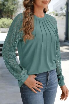 Women outfit idea Long Sleeve Shirts Lace Tops Business Casual Fall Fashion Outfits Clothes #womanoutfit #womanoutfitidea