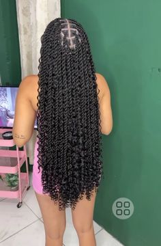 Hair Styles Black Women Twist, Island Twist Braids Hairstyles, Styles For Island Twist, Marly Twist Long, Medium Boho Twist, Sengalese Twists Small Medium With Curls, Braided Hairstyles Twists, Passion Twists Medium Length, Island Braids Black Women