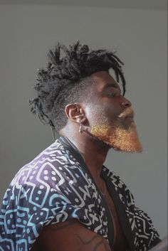 Pin by Meliah on Coeur | Dreadlock hairstyles for men, Afro hair twists, African hairstyles African Hairstyles Men, Afropunk Hair, Futuristic Hairstyle, African Men Hairstyles, Afro Hair Twists, Afro Punk Fashion, Scrub Corpo, Afro Men