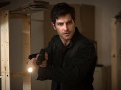 David Giuntoli Grimm Cast, Nbc Grimm, Silas Weir Mitchell, Grimm Series, Grimm Tv Series, Nick Burkhardt, Grimm Tv Show, Sasha Roiz, David Giuntoli