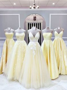 Plus Size Wedding Dresses With Sleeves, Plus Size Wedding Dresses, Trendy Prom Dresses, Yellow Dresses, Wedding Dresses With Sleeves, Unique Prom Dresses