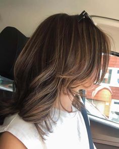 Highlights On Brown Hair, Short Brown Hair, Dark Hair With Highlights