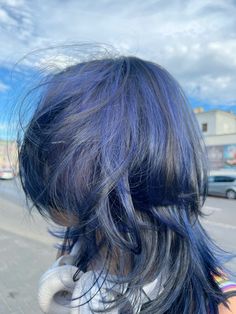 blue hair inspo Blue Highlights In Short Hair, Blue Hair With Black Tips, Brown Hair With Blue Undertones, Blue Fire Hair, Dark Blue Hair Short, Black Hair With Blue Tips, Blue Streaks In Hair, Dark Blue Hair Highlights, Blue Wolfcut