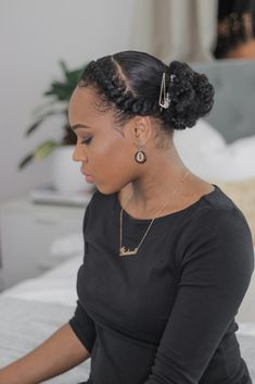 10 Easy Flat Twist Styles For Natural Hair Flat Twist Buns For Black Hair, Flat Twist Low Bun, Flat Twist Updo Natural Hair, Afro Hair Twists, Afro Hair Bun, Free Hairstyles, Natural Hair Flat Twist, Styles For Natural Hair, Flat Twist Styles