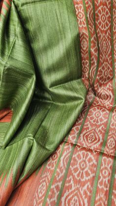 Green and Orange Khadi Tussar Silk Saree with Temple Border and Ikkat Printed Pallu - Silk Mark Certified Green Tussar Silk Sets For Festivals, Green Tussar Silk Handloom Lehenga, Handloom Tussar Silk Green Lehenga, Green Handloom Tussar Silk Lehenga, Festive Green Handloom Anarkali Set, Green Art Silk Handloom Sets, Green Handloom Art Silk Sets, Green Tussar Silk Sets With Traditional Patterns, Green Tissue Silk Dupatta With Traditional Patterns