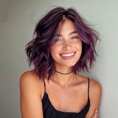 Magenta On Dark Hair, Bob Purple Hair, Dark Purple Short Hair, Violet Short Hair, Bixie 2022, Purple Hair Bob, Highlights For Short Hair, Purple Short Hair, Dark Violet Hair