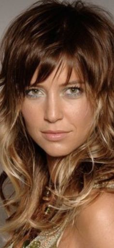 Shag Hairstyle, Bob Hairstyle Ideas, Fall Fashion Accessories, Short Hairstyle Ideas, Hair Fair, Layered Haircuts For Medium Hair, By Appointment Only, Hairstyles Color, Trendy Hairstyle