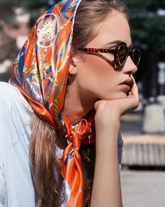 Hair Scarf Styles, Cotton Club, Head Scarf Styles, Nature Tattoos, Sophia Loren, How To Wear Scarves, Moda Vintage, 가을 패션, Kourtney Kardashian