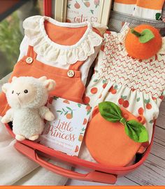 Orange Themed Baby Girl Gift Set - Momorii Small Gifts For Baby, Baby Shower Gifts 2022, Baby Clothes Basket Gift, Baby Shower Gifts Mini Closet, Newborn Gift Basket Simply Unique Baby Gifts, Best Baby Girl Gifts, Baby Girl Gift Box, Baby Gift Packs, Baby Gifts One Piece & Sets