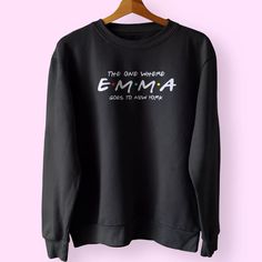 Cool sweatshirts mens, cool sweatshirts for teenage guys, oversized vintage sweatshirt, The One Where Emma Goes To New York Sweatshirt Outfit. The post The One Where Emma Goes To New York Sweatshirt Outfit appeared first on Cool Trendy Tees. Nyc Sweatshirt, Cool Sweatshirts, New York Sweatshirt, Teenage Guys, Smash The Patriarchy, Sweatshirts Quotes, Punk Vintage, Go To New York, Cold Nights