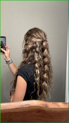 \n\ Cute Hair Styles For Long Curly Hair, Hair Styles For Long Wavy/curly Hair, Wavy Hair Summer Hairstyles, Cute Curly Wavy Hairstyles, Summer Hairstyles For Medium Length Hair, Summer Wavy Hairstyles, Wavy Hair Inspo Hairstyles, Hairstyles For Natural Wavy Hair, Wavy Hair Naturally Hairstyles