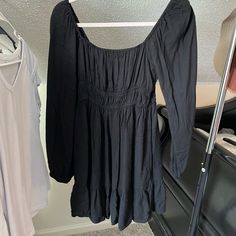 Brand New Dress Size S All Prices Completely Negotiable, Just Ask Casual Non-stretch Mini Dress For Date Night, Non-stretch Casual Dress For Night Out, Flowy Casual Mini Dress For Night Out, Black Long Sleeve Dress, Black Long Sleeve, Sleeve Dress, New Dress, Colorful Dresses, Long Sleeve Dress