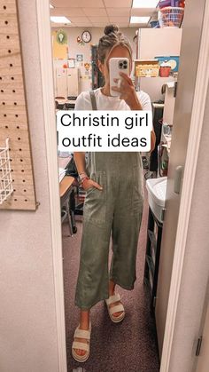 Crazy But Cute Outfits, Modest Mall Outfit, Worship Leader Outfit Aesthetic, Simple Outfits Modest, Shein Christian Outfits, Cute Thrifty Outfits, Christian Festival Outfits, Cute Christmas Church Outfits, Nice Modest Outfits