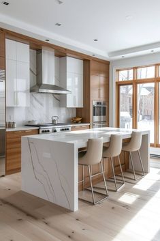 White Walls With Wood Trim: 40+ Ideas for a Timeless Interior Wood Windows White Trim, Modern Minimalist Interior Design, Wood Interior Design, Interior Windows