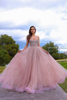 Chic and Holland AR330267 Beaded Dresses, Couture Evening Dress, Plastic Dress, Pastel Roses, Strapless Sweetheart Neckline, Neckline Designs, Dress Cover, Beaded Dress, Fall 2024