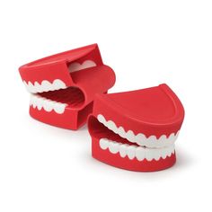 Fred & Friends Kitchen & Table Chomp - Pot Holders Novelty Kitchen Items, Cute Kitchen Gadgets, Chattering Teeth, Handle The Heat, Hot Dishes, Household Goods, Cheap Gifts, Candy Gifts, Oven Mitts