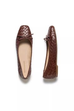 Bernardo Gwynn Woven Flats | Anthropologie Brown Flats Outfit, Blue And Brown Aesthetic, Weekend Errands Outfit, Brown Leather Ballet Flats, Brown Flat Shoes, Brown Ballet Flats, Woven Flats, Fall Pink, Errands Outfit