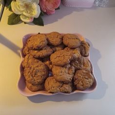 pecan cookies, caramel cookies, pecan Caramel cookies, Southern cookie recipes, easy cookies, simple cookies Pecan Caramel Cookies, Caramel Cookies Recipes, Baked Sweets, Caramel Bits, Caramel Cookies, Crunchy Pecans, Baked Chips, Caramel Flavoring, Toasted Pecans