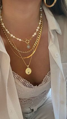 Outfit Elegant, Herringbone Necklace, Stacked Necklaces, Jewelry Essentials