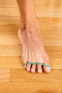 Flat Feet Exercises, Pain Relief Remedies, Foot Pain Relief, Runner's World, Calf Muscles, Foot Health, Australia And New Zealand