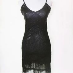 Black Bling Flapper 20s Dress Size Large/Xl Never Worn Black V-neck Flapper Dress For Party, Black Flapper Style Evening Dress, Black Flapper Cocktail Dress, Flapper Style Spring Party Dress, Flapper Style Party Dress For Spring, Flapper Dress For Spring Party, V-neck Flapper Dress For Party Season, Flapper Style Dress For Spring Party, Spring Gatsby Flapper Dress For Party