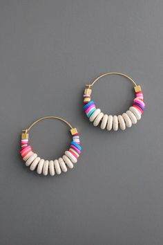 Polymer Clay Hoop Earrings, Clay Hoop Earrings, Brass Hoop Earrings, Pearls Diy, Designer Handmade Jewellery, Brass Hoops, Fashion Hacks Clothes, Multi Strand Necklace, How To Make Earrings