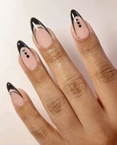 Coquette Details, Zebra Print, & 11 More Black French Tip Nail Ideas Black French Tip Nail Ideas, Black Wedding Nails, Black French Tip Nail, Tip Nail Ideas, French Tip Nail Ideas, Black French Nails, Black French Tip, 2022 Nails, Minimal Nails