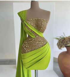 Green Hoco Dresses, Homecoming Dresses Green, Beaded Prom Dresses, Green Prom Dresses, Mini Gown, Neon Dresses, Green Prom, Short Prom Dresses, Sequin Prom Dress