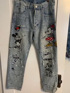 Hand painted one of a kind, original, denim jeans with Minnie mouse patches. Size 32 mens. If they are too big cinch em up with a belt and now ya got " Boyfriend Jeans!" Distressed, faded style but hand wash in cold to keep art bright! Hand Painted Jeans, Fade Styles, Painted Jeans, Clothing Inspiration, Jeans Distressed, Dress Clothes For Women, Then And Now, Boyfriend Jeans, And Now