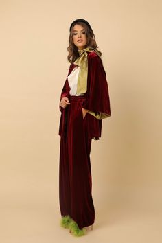 Pantsuit Plus Size, Velvet Maternity Dress, Formal Smart Casual, Couture Bridesmaid Dresses, Beautiful Bridesmaid Dresses, Flare Sleeves, Model Dress