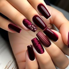 Top 10 January Nail Designs to Start Your Year Right January Nail Designs, Cosmic Galaxy, January Nails, Galaxy Nails, Earthy Green, Green Nail, Video Tiktok, Blush Nails, Kamikaze