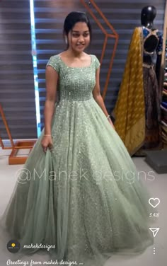 Long Gown For Reception Indian, Gowns Dresses Kerala Style, Long Frock Designs For Reception, Reception Frocks For Bride Indian, Long Frocks For Reception Indian, Frock For Wedding Reception, Reception Long Frocks, Engagement Frocks Design, Long Frock For Reception