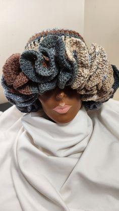 Crochet Ruffle Hat with Extra Large Ruffles. Crotchet Hat, Crochet Ruffle Hat, Ruffle Crochet, Ruffle Hat, Crochet Sweater Design, Bandeau Au Crochet, Body Ideas, Bonnet Au Crochet, Crochet Pieces