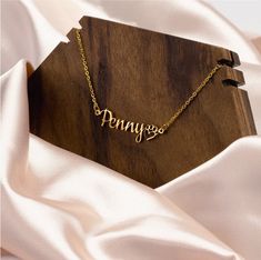 🐾The perfect personalized gift for the favorite dog mom in your life.  This necklace is the perfect way to celebrate the unbreakable bond between a woman and her furry best friend. With options available in luxurious 18k Gold, romantic Rose Gold, and sleek Silver finishes, there's a style to match every dog mom's taste and preference. These necklaces aren't just beautiful pieces of jewelry; they're symbols of love, loyalty, and the special connection shared with their beloved pets. Each necklace comes elegantly packaged in a sophisticated black jewelry box, making it an ideal gift for birthdays, Mother's Day, or any occasion to honor a devoted dog mom. Whether it's a treat for yourself or a special someone, a dog mom necklace is a heartfelt way to keep your four-legged friend close to you Etsy Personalized Gifts, Box Making, Romantic Roses, Custom Name Necklace, Mom Necklace, Black Jewelry, Birthday Gift For Her, Necklace Personalized, Love Symbols