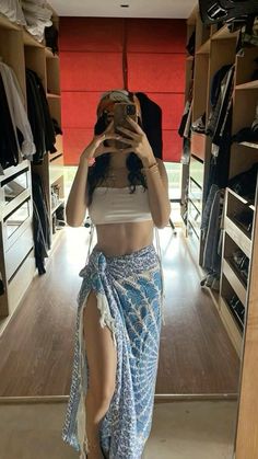 Spanish Summer Fashion, Summer Outfits Philippines, Summer Party Outfit Aesthetic, Summer Outfits Mexico, Turkey Vacation Outfit, Jhene Aiko Concert Outfit Ideas, Bali Aesthetic Outfit, Dominican Outfits, Goa Fits