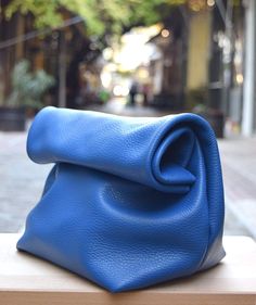 Leather Lunch Bag, Statement Purse, Leather Handbags Handmade, Sac Lunch, Vegan Leather Bag, Stylish Bag, Lunch Bag, Leather Clutch, Blue Leather