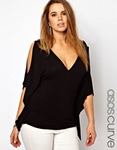 Ahh, out of stock! I NEED NEED NEED This! Curve Outfits, Asos Curve, Plus Size Models, Plus Size Fashion For Women, Plus Size Womens Clothing, Trendy Plus Size, Plus Size T Shirts