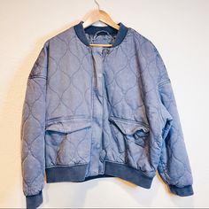 Size Xxl Never Worn Washed Blue Utility Outerwear For Winter, Winter Utility Outerwear In Washed Blue, Washed Blue Utility Outerwear For Fall, Oversized Washed Blue Winter Outerwear, Washed Blue Long Sleeve Outerwear For Winter, Blue Relaxed Fit Utility Outerwear, Blue Utility Outerwear For Winter, Utility Blue Outerwear For Winter, Blue Utility Outerwear For Spring