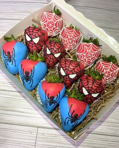 Dani’s Fresas | 12ct Spider-Man theme strawberries box 🕷️🩵🕸️❤️ 📥DM or text (772)301-4375 to place an… | Instagram 21 Birthday Strawberries, Spiderman Snacks Ideas Parties Food, Spider Man Pretzel Rods, Spiderman Birthday Gift Ideas, Spider Man Chocolate Strawberries, Spiderman Theme Food, Spiderman Birthday Treats, Spiderman Chocolate Covered Strawberries, Spider Man Valentine Box Ideas