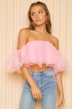 Organza Ruffled off the shoulder crop top NOTE: If your size is not available, please register your email in EMAIL ME WHEN AVAILABLE link. Organza Styles, Wide Legged Jeans, Vegas Style, Ruffle Crop Top, Small Crop Tops, Pink Tulle, Off Shoulder Top, Pink Ruffle, Shoulder Crop Top